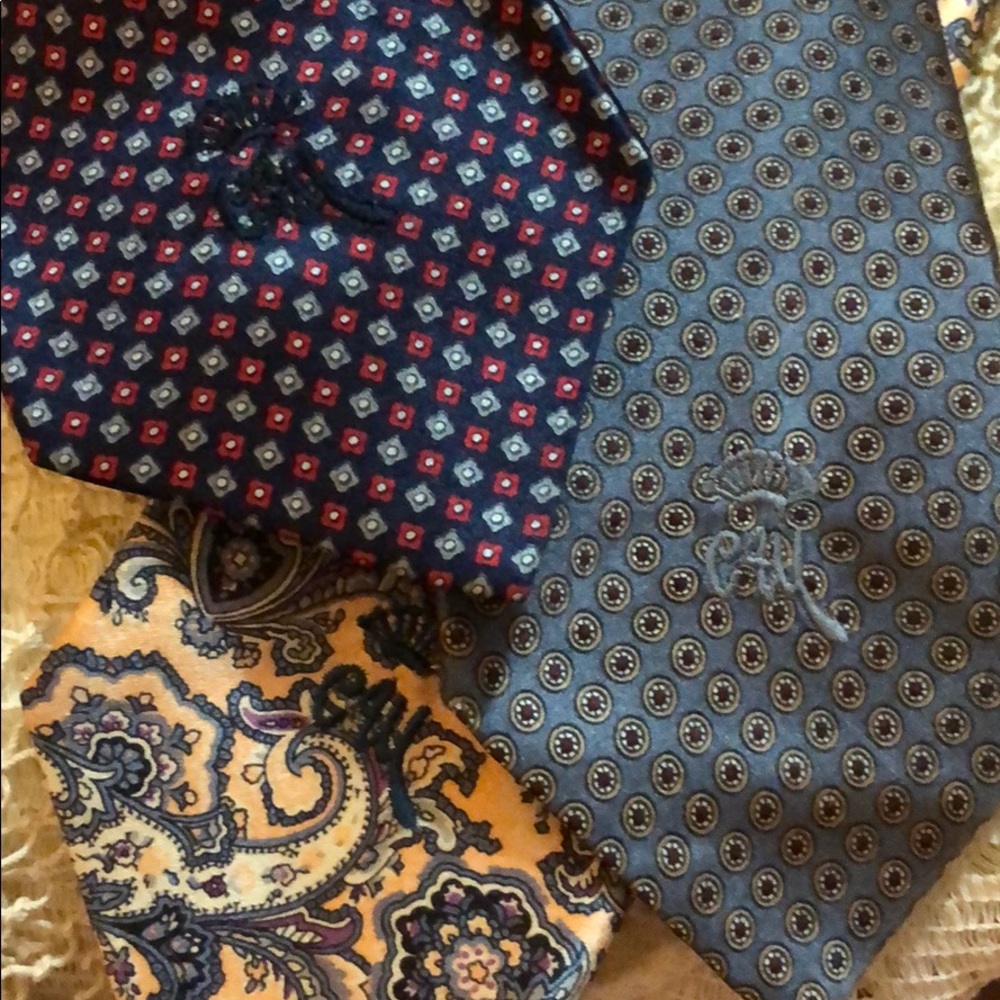 Lot of 3 Countess Mara New York men’s ties